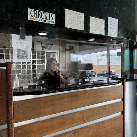 R Inn De Tijuana Buitenkant foto