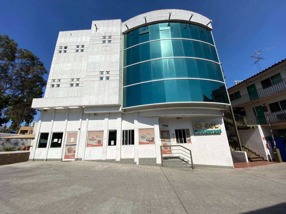 R Inn De Tijuana Buitenkant foto
